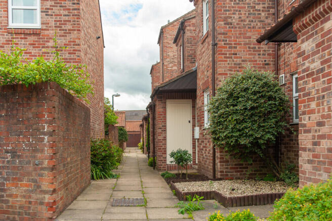 1 bed Cottage to rent Image 10