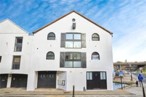 19a, Sea Street, Newport PO30 5BW
