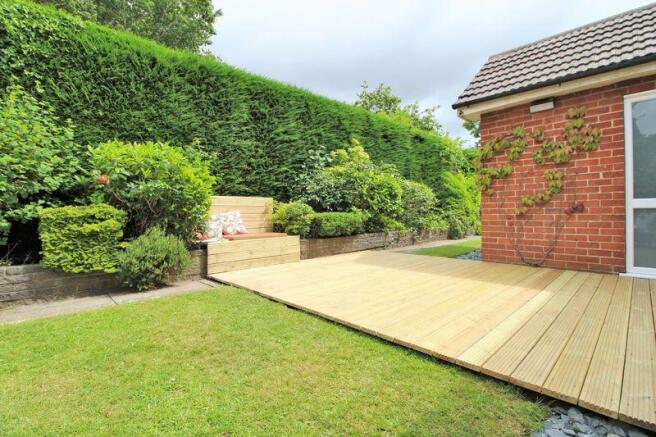 Rear Garden &a...
