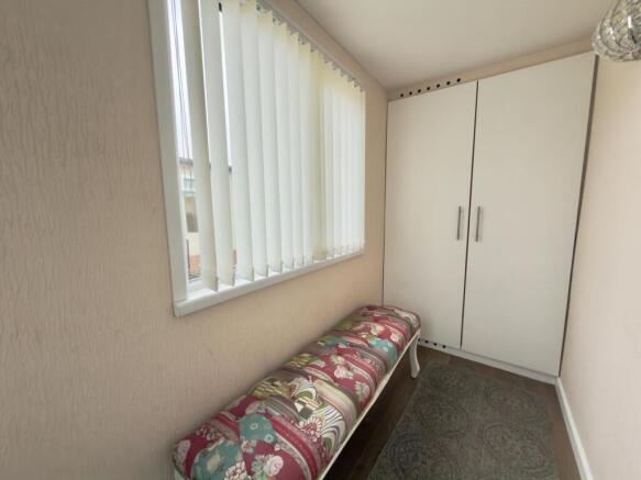2 bed Park Home for sale Image 11