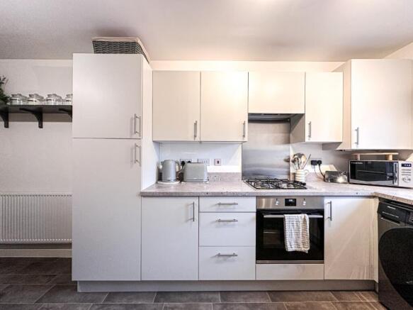 Sixpence Drive, North Petherton, Bridgwater, Somerset, TA6 6ZY photo 4