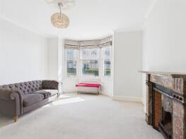 Flat 3, 2, New Steine, Brighton BN2 1PB