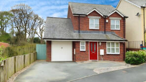 16, Nant Rhyd-hir, Rhayader LD6 5DZ