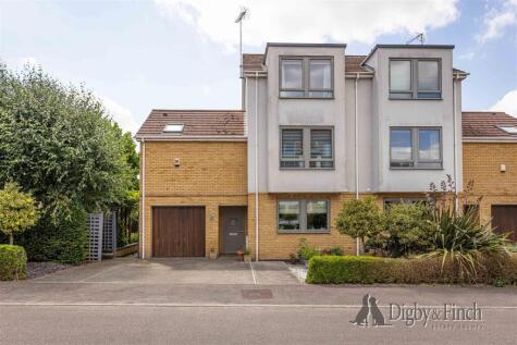 Oakfield, Radcliffe-On-Trent, Nottingham
