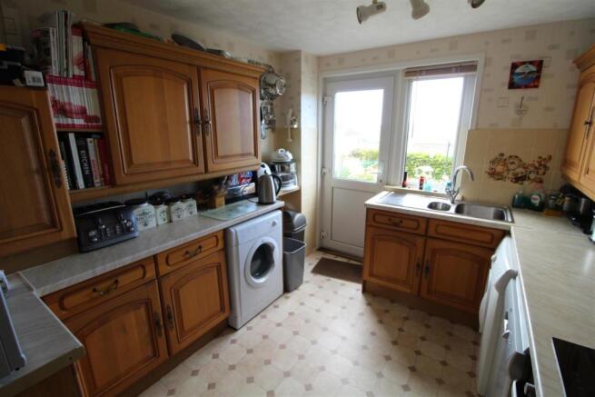Kitchen.JPG