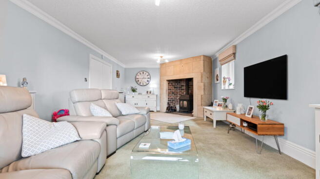 4 bed Barn Conversion for sale Image 6