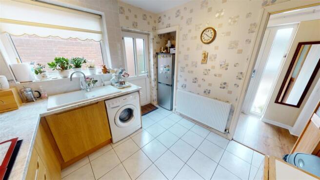 Carmelite Crescent Kitchen