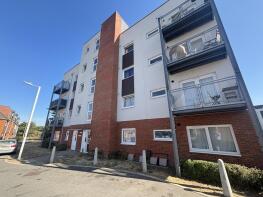 7, 12 Woodland Villas, Muir Drive, Dartford DA1 5RN