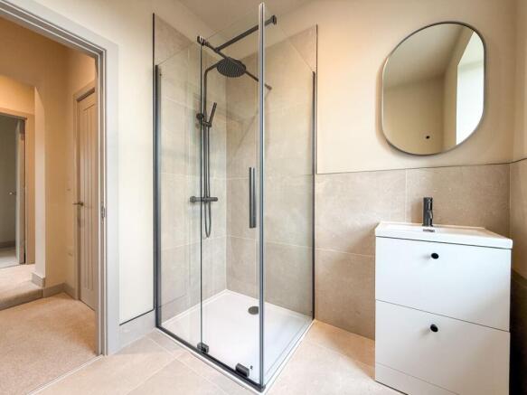 2 bed Maisonette for sale Image 5
