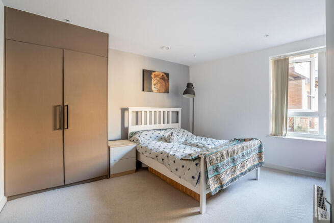 2 bed Apartment for sale Image 7