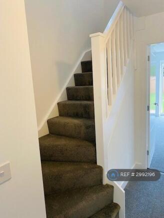 3 bed Semi-Detached to rent Image 10
