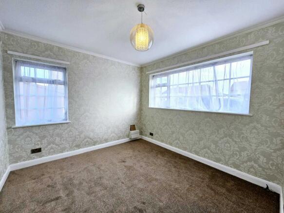 3 bed Detached Bungalow for sale Image 11