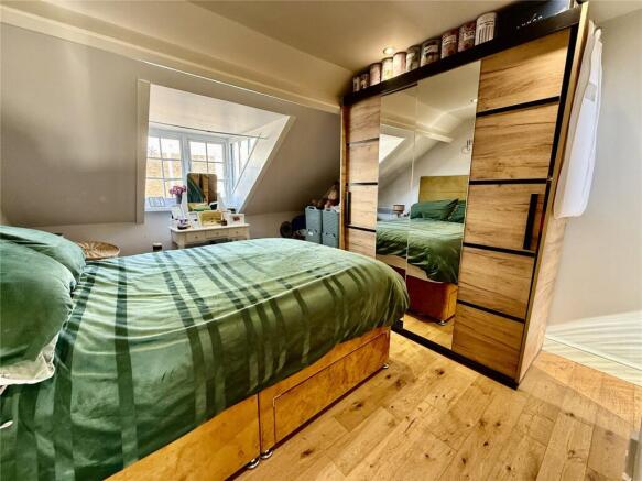 1 bed Apartment for sale Image 8