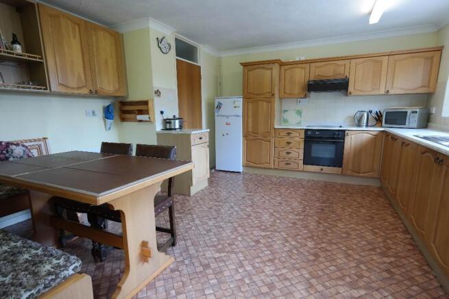 Kitchen / Breakfast
