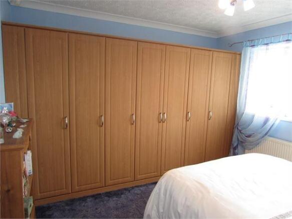 2 bed Detached Bungalow for sale Image 10