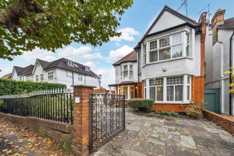 Beechwood Avenue, Finchley, London, N3