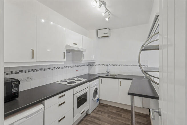 Flat 11, Mauleverer House, Horsefair, Boroughbridge, York, North Yorkshire, YO51 9AA