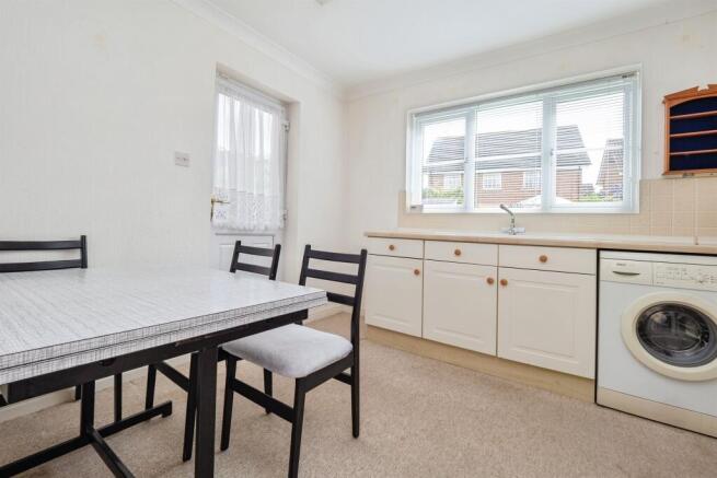 3 bed Detached for sale Image 6