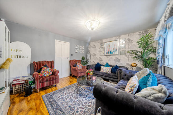 Mull Avenue,  Manchester, M12 photo 4
