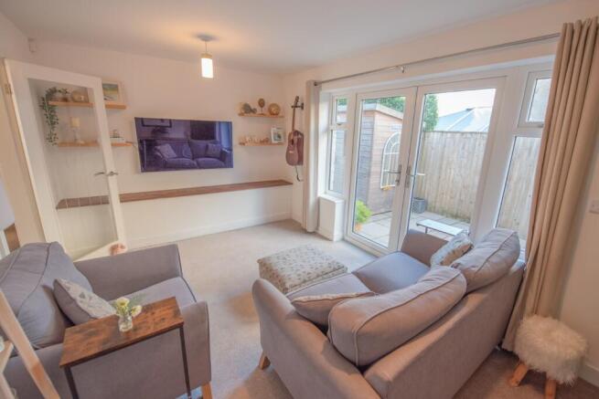 3 bed Town House for sale Image 9