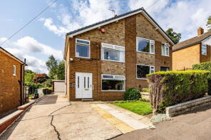 25, Castlefields Road, Brighouse HD6 3PA