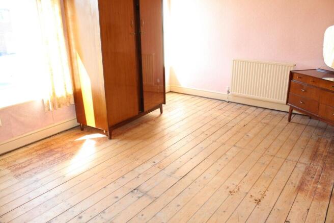 Master Bedroom Picture 2