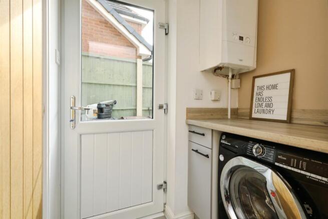 3 bed Detached for sale Image 6