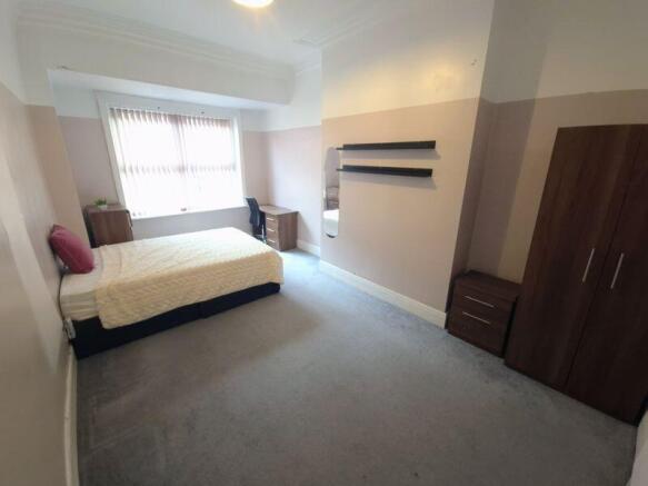 7 bed Terraced for sale Image 6