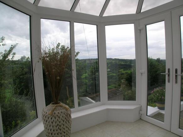 Entrance Porch/Conse