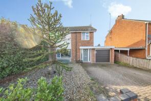 18, Fitzgerald Road, Ipswich IP8 4AB