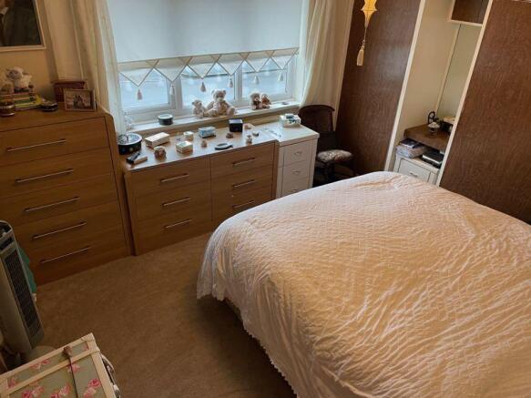 bed 1
