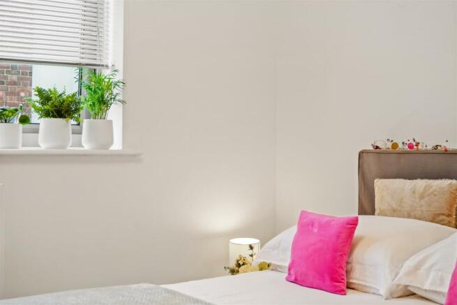 Flat 11, Halcyon Place - 1L3PcBaxX7ejhxvxXyWD.jpg