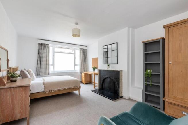 45 St James's Park, Bath BA1 2SX-4.jpg