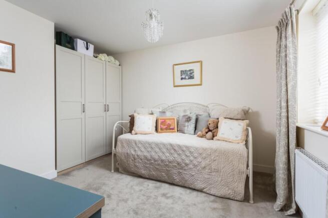4 bed Detached for sale Image 11