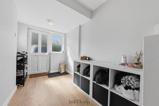 5 Whetstead Road-30.jpg