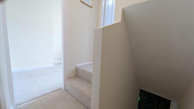 2 bed Terraced for sale Image 7