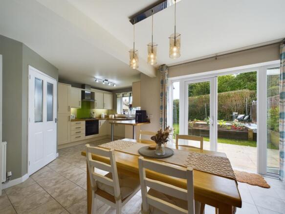 Kitchen Diner