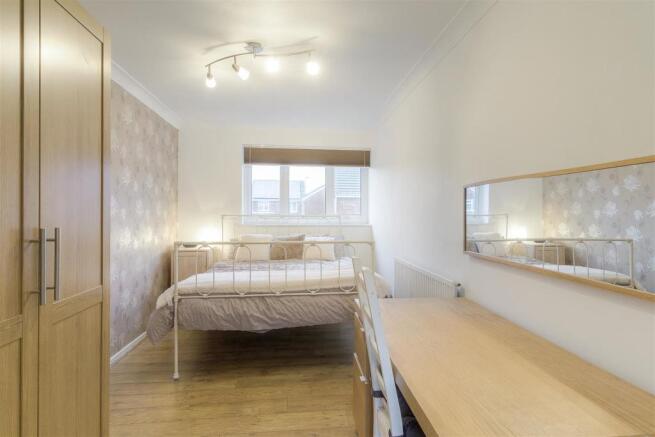 Master bedroom.jpg