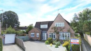 4, Honeysuckle Gardens, Blandford Forum DT11 0TJ