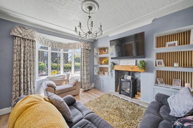 3 bed Semi-Detached for sale Image 4