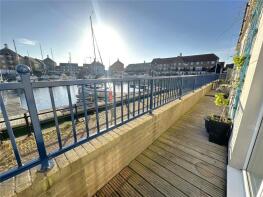 60, The Piazza, Eastbourne BN23 5TQ
