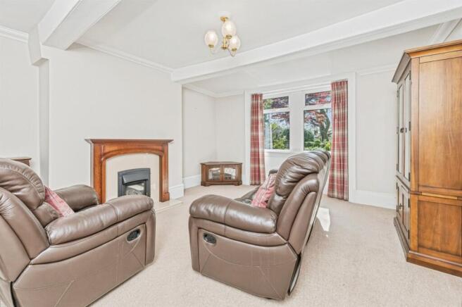 3 bed Terraced for sale Image 7