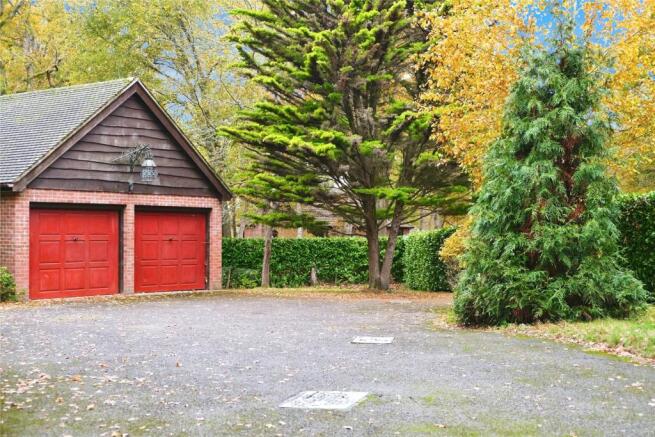 Double-Garage