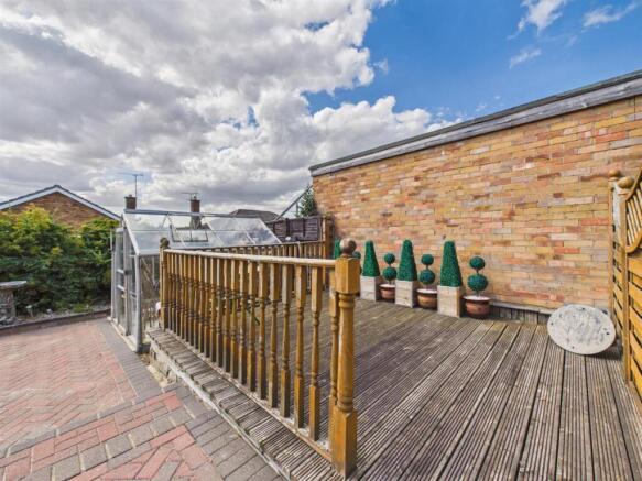 2 bed Detached Bungalow for sale Image 11