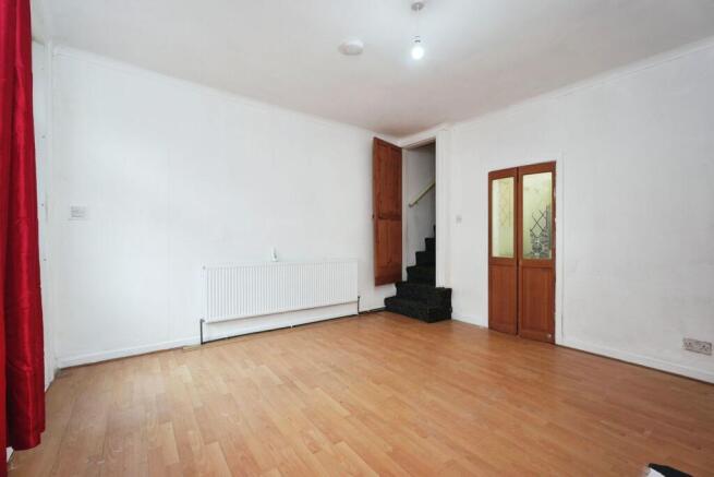 2 bed Terraced for sale Image 4