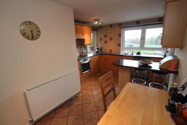 Dining kitchen