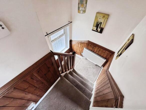 2 bed Terraced for sale Image 9