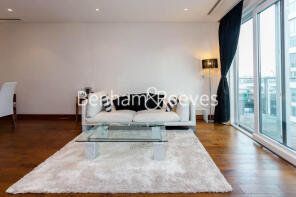 Flat 18, 350 Hawker Building, Queenstown Road, London SW11 8AE
