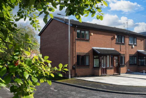 Yeoman Close, Hazel Grove, Stockport, Cheshire, SK7 4AY