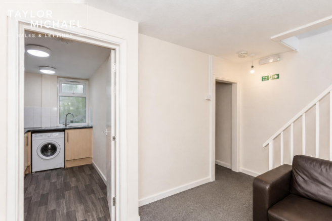 Kitchen / Living Room